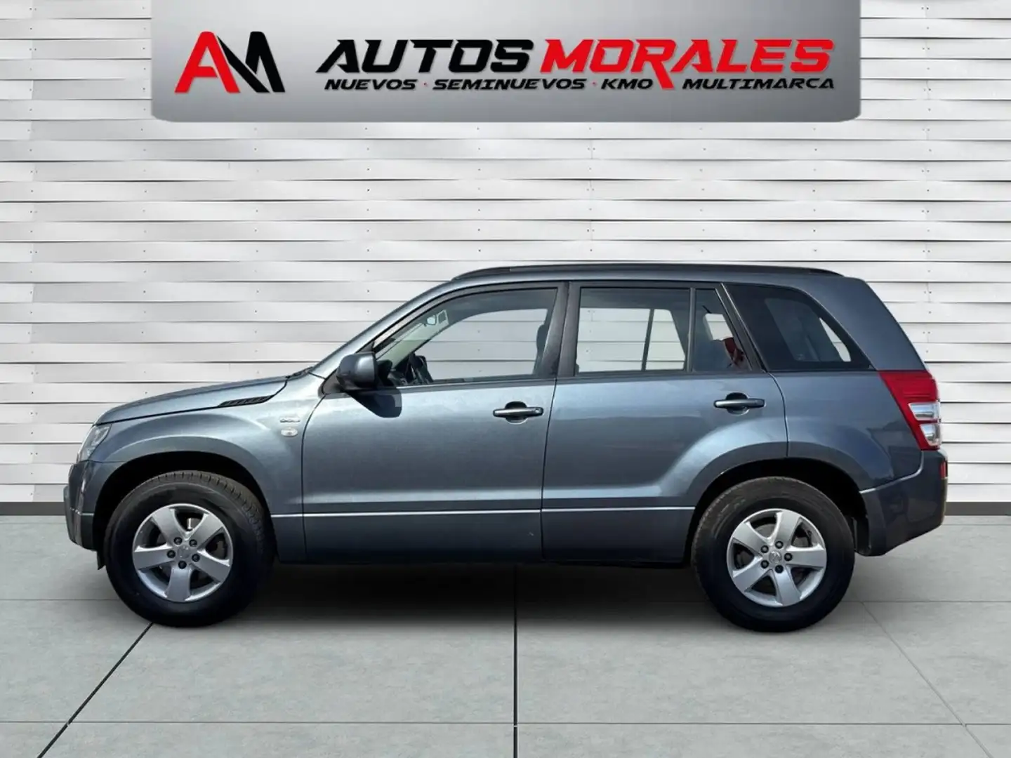 Suzuki Grand Vitara 1.9DDiS JLX-E Grijs - 2