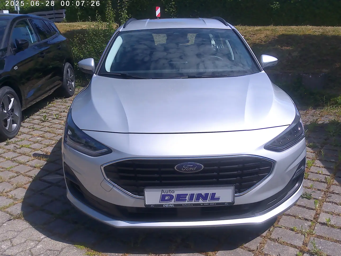 Ford Focus Cool & Connect Silber - 2
