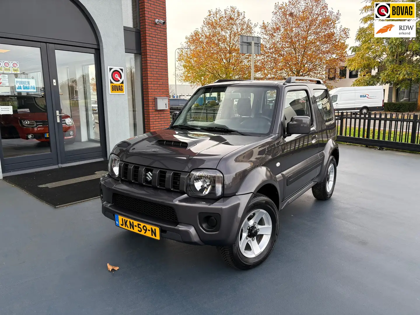 Suzuki Jimny 1.3 Rhino AUTOMAAT STOELVERWARMING LMV Gris - 1
