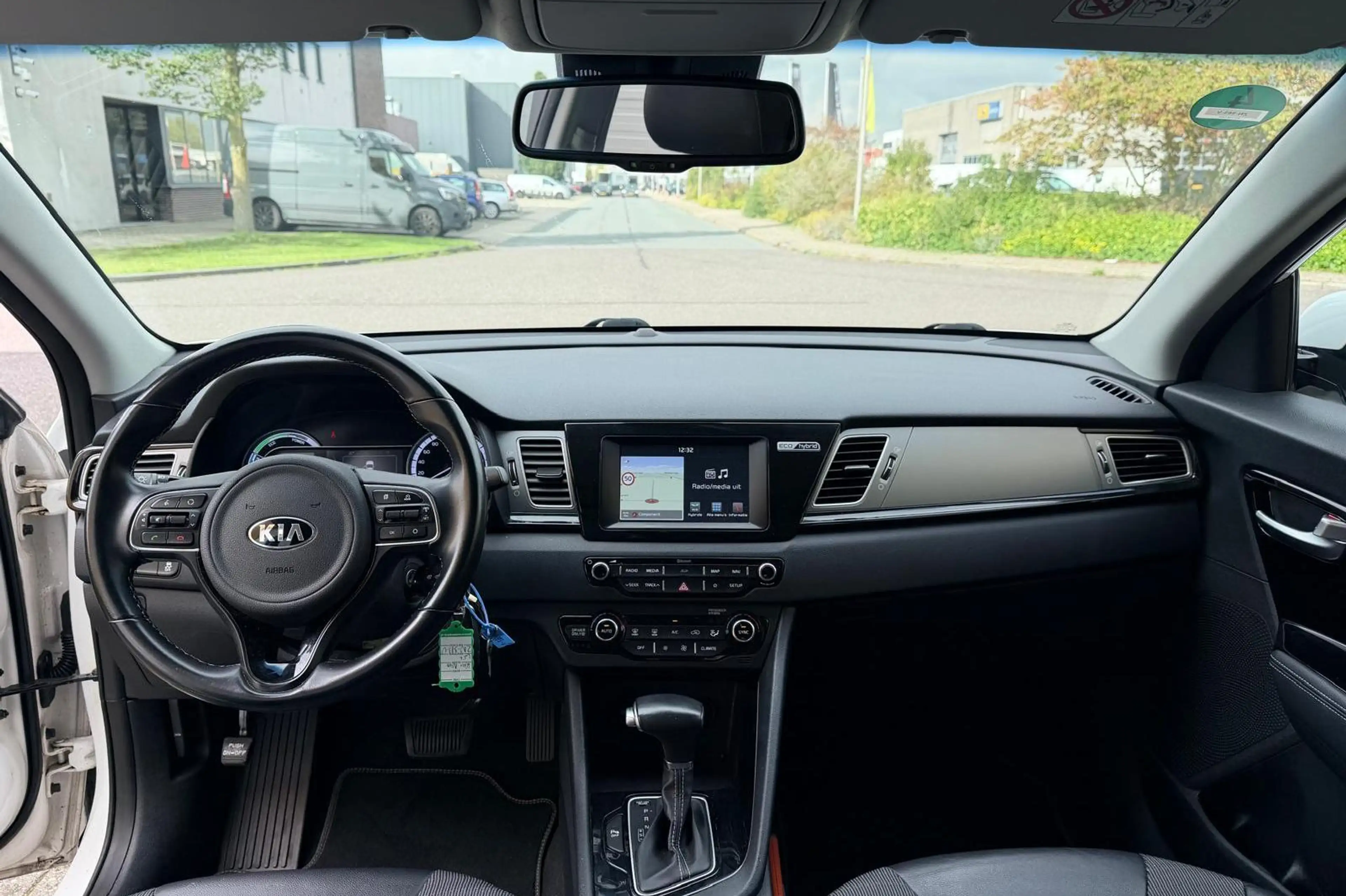Kia Niro 1.6 GDi Hybrid DynamicLine Airco | Navigatie | Cam — photo 3
