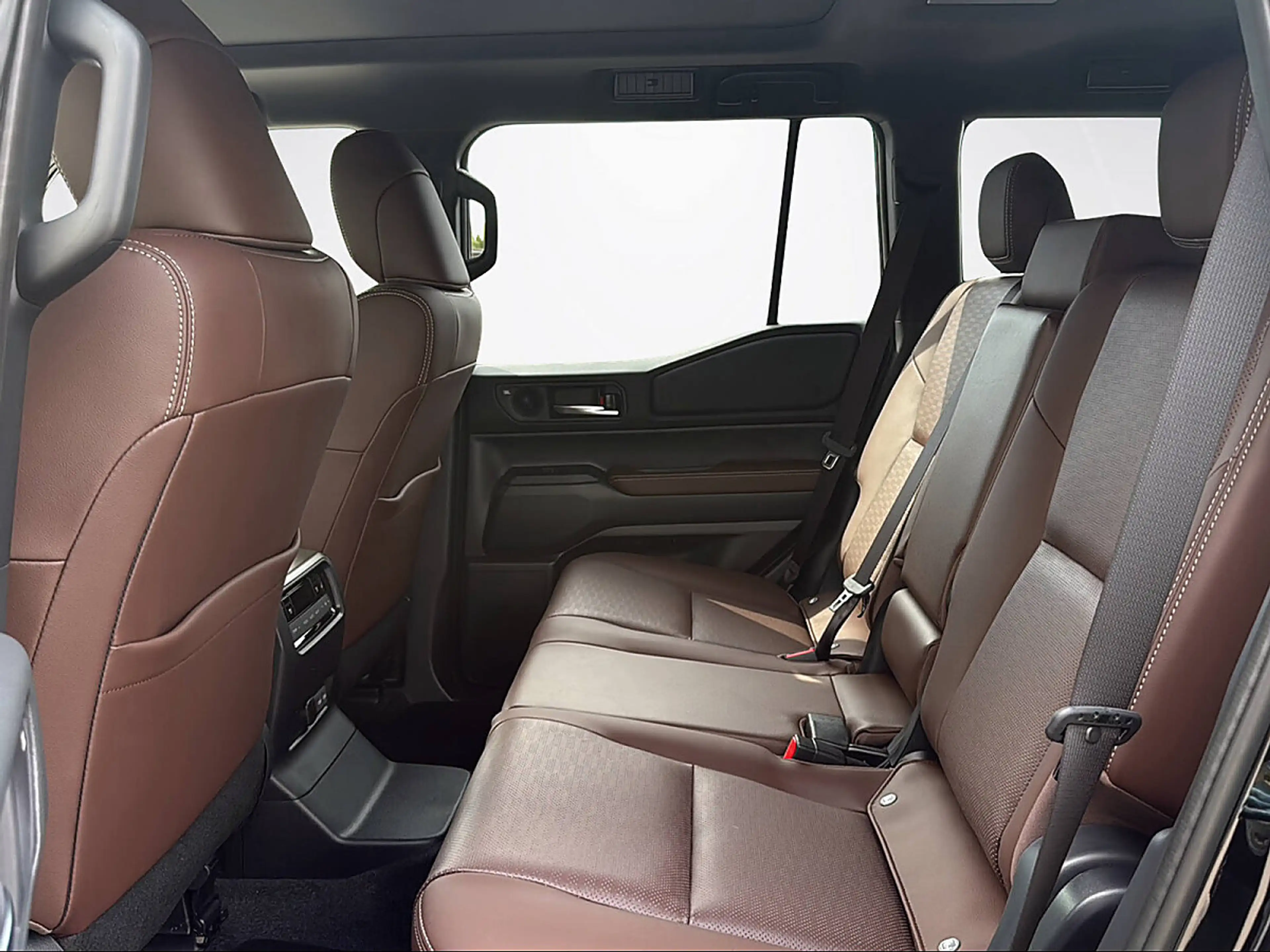 Toyota Land Cruiser Landcruiser 2,8 D-4D 4WD Lounge Aut. — photo 9