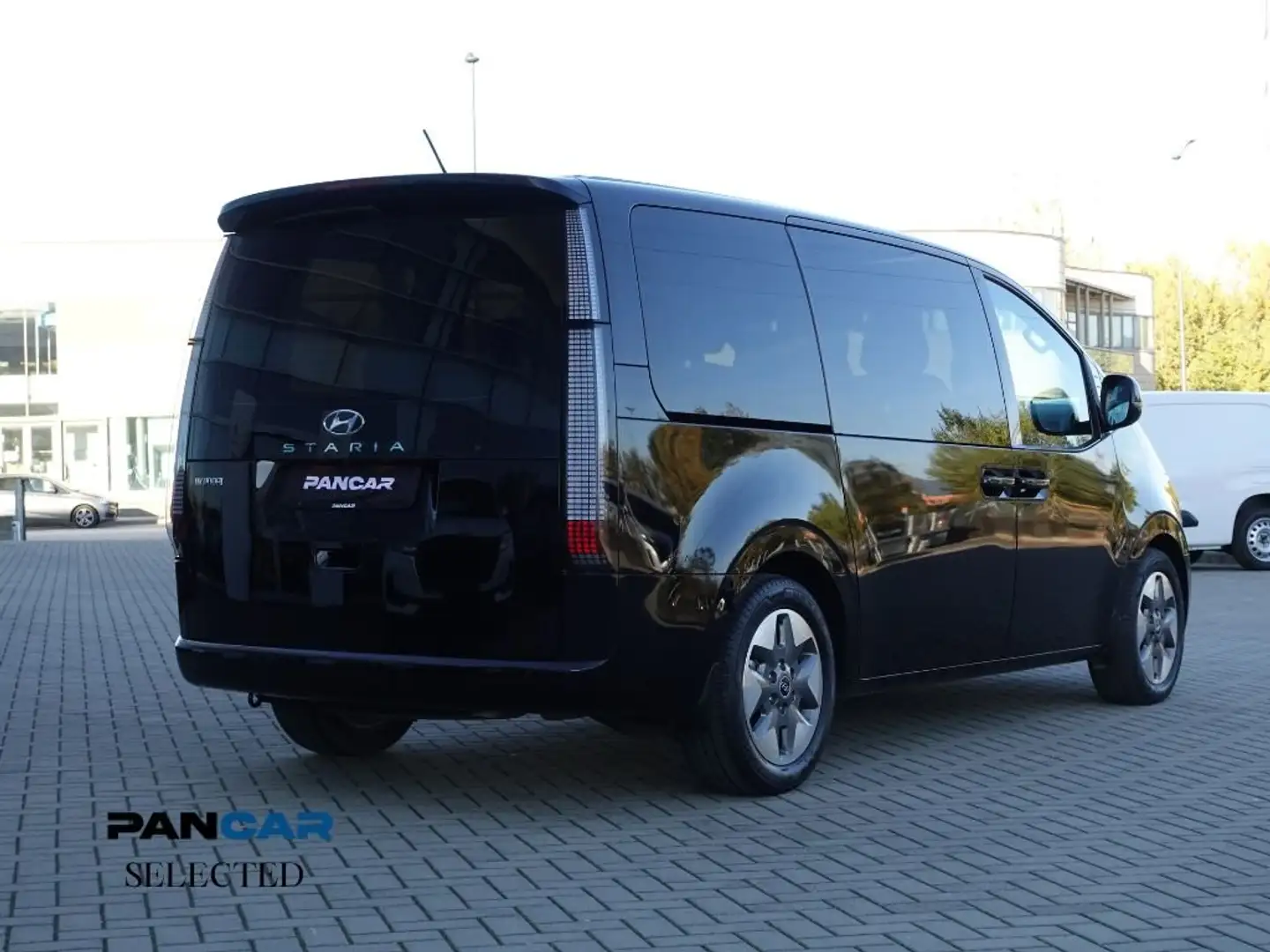 Hyundai STARIA Staria 2.2 Wagon 2wd auto Nero - 2