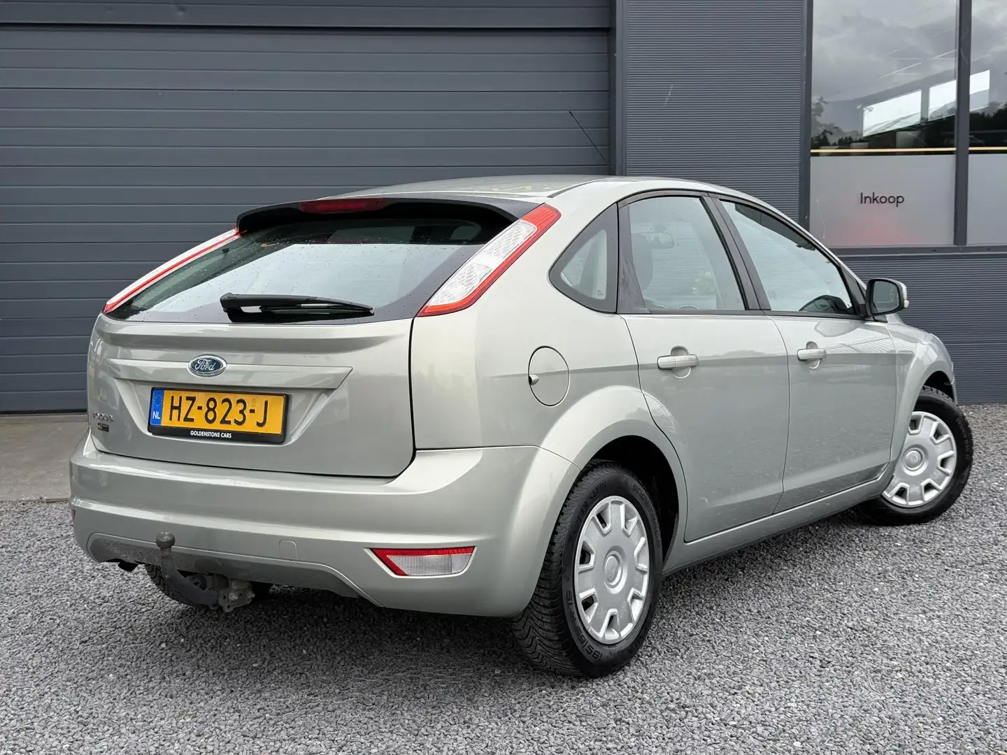 Ford Focus 1.6 Trend 1e Eigenaar,Airco,Trekhaak,Dealer Onderh Grey - 2