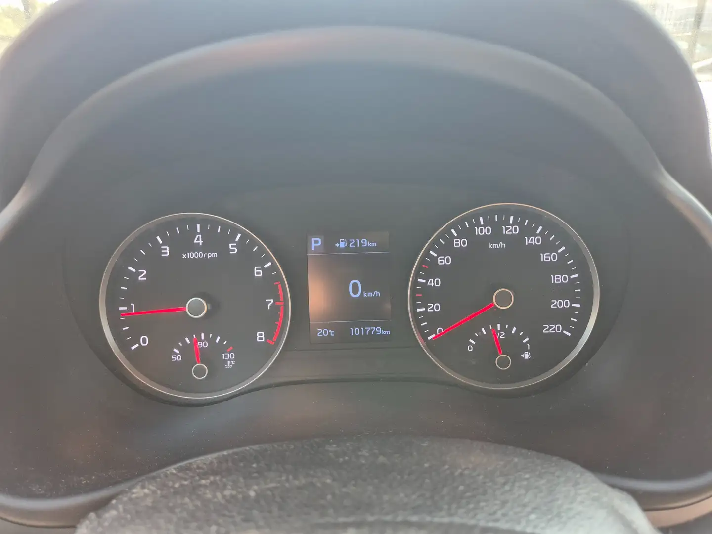 Kia Stonic 1.0 T -EU6d-GARANTIE 1AN-CARPLAY-CLIM-GPS-CAMERA Grijs - 2