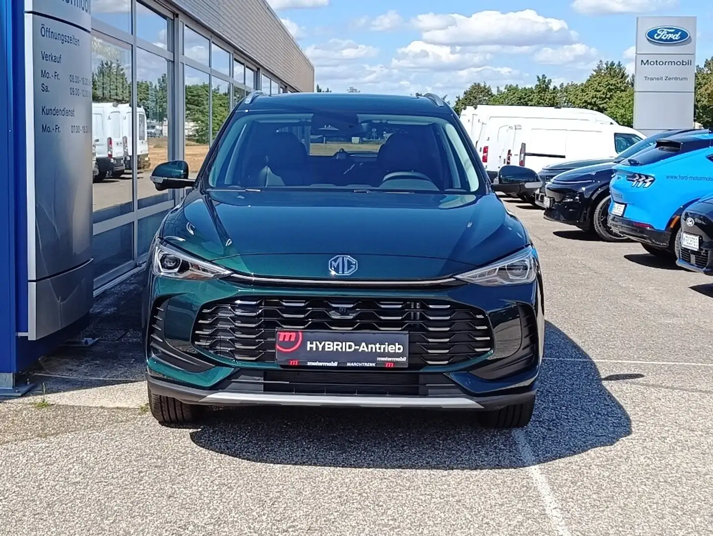 MG ZS 1.5 Hybrid+ Luxury Grün - 2