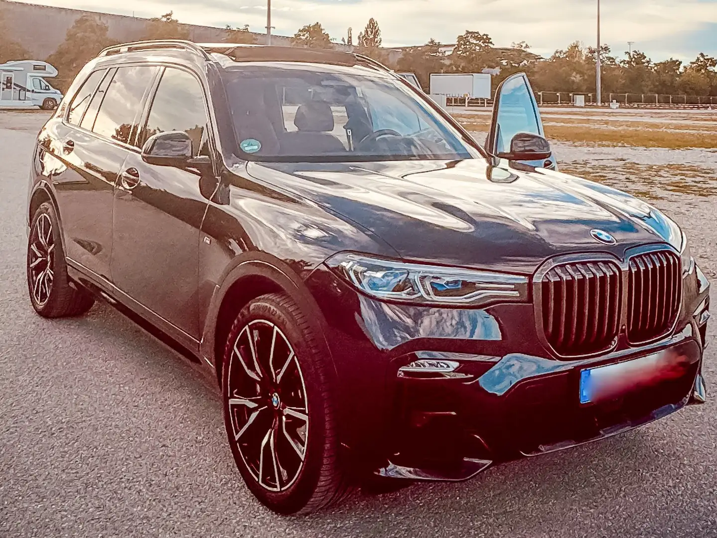 BMW X7 X7 xDrive40d Schwarz - 1