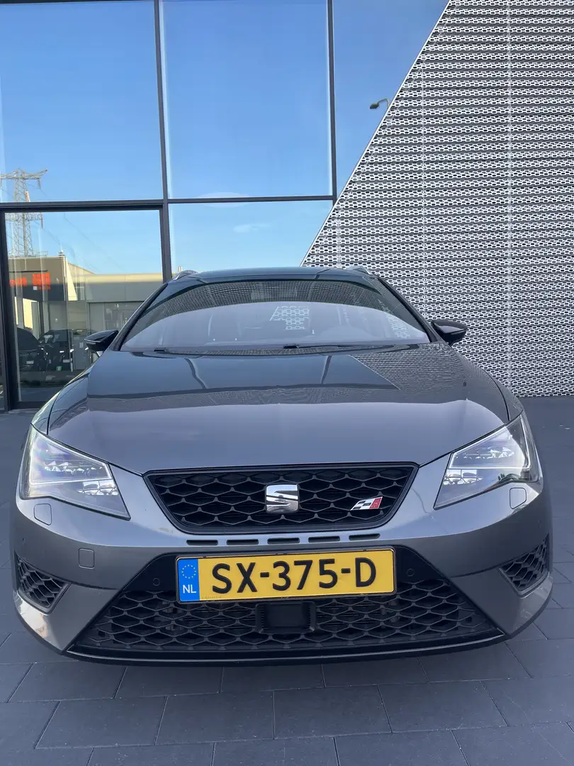 SEAT Leon ST 2.0 TSI Start&Stop DSG Cupra 280 - 1