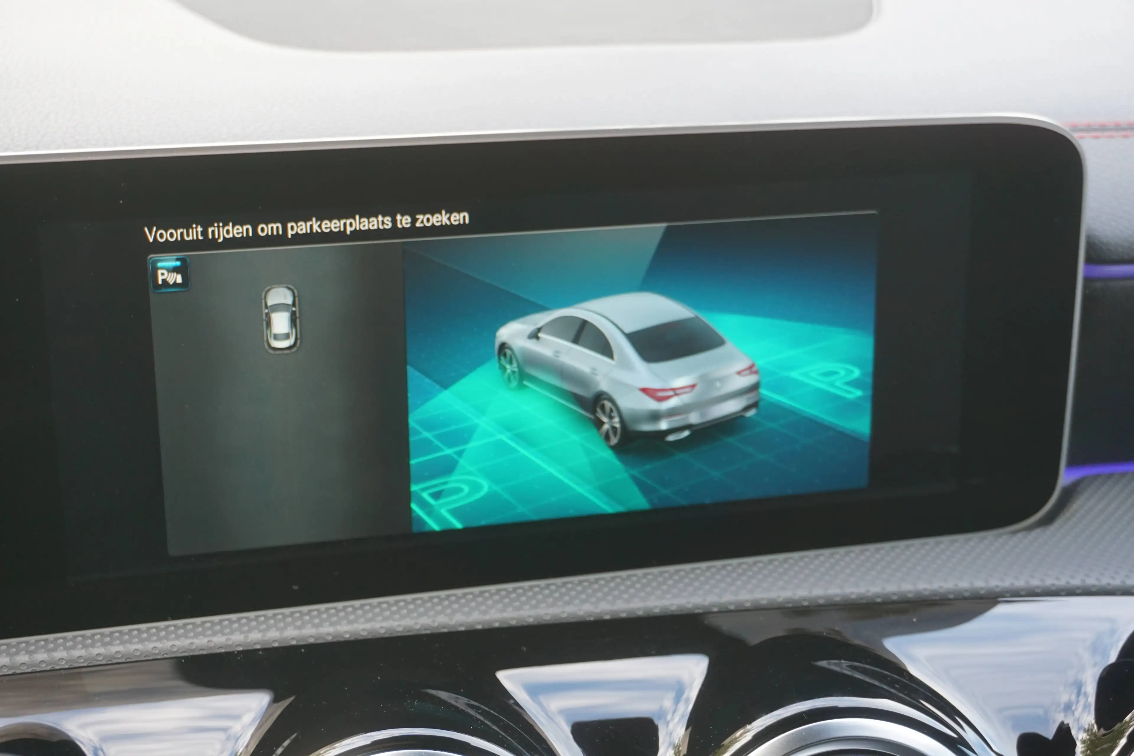 Mercedes-Benz CLA 180 CLA 180 d-Amg-Pack-Navi-ParkeerS-CruiseC-Airco-Garantie — photo 13