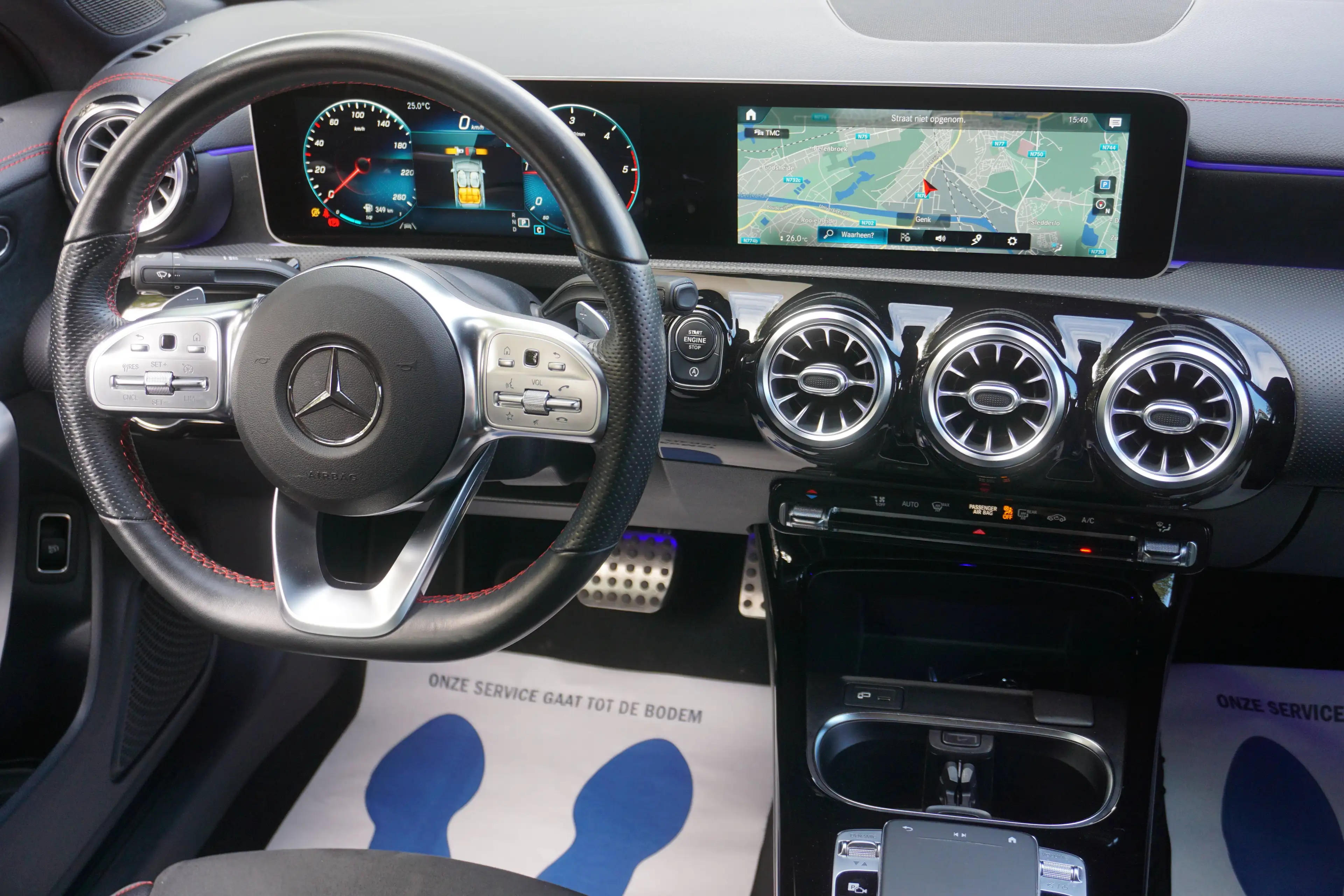 Mercedes-Benz CLA 180 CLA 180 d-Amg-Pack-Navi-ParkeerS-CruiseC-Airco-Garantie — photo 10
