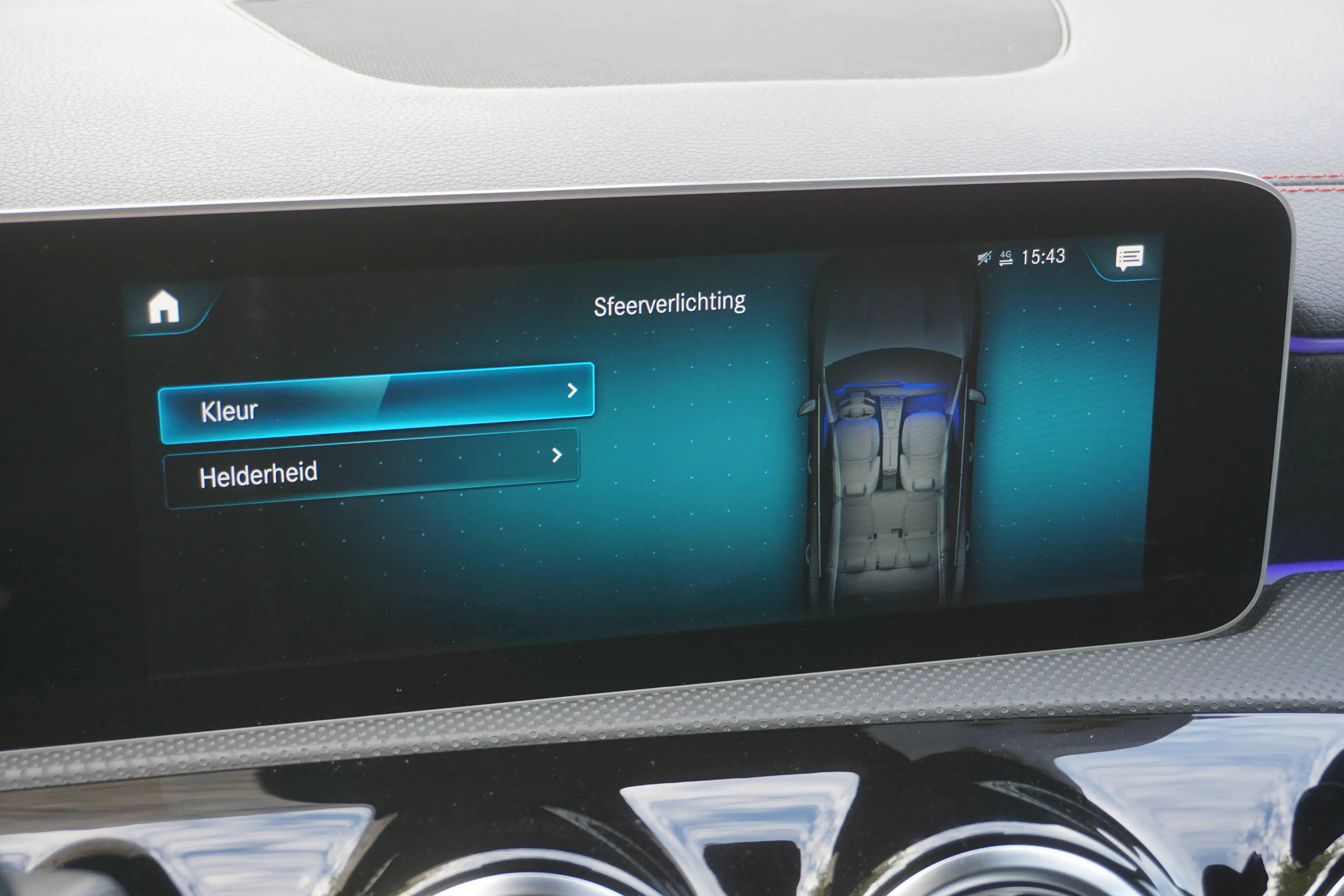 Mercedes-Benz CLA 180 CLA 180 d-Amg-Pack-Navi-ParkeerS-CruiseC-Airco-Garantie — photo 14