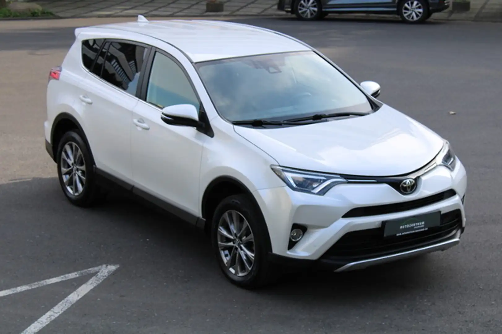 Toyota RAV 4 Kamera/4WD/Navi/Tot/Spur/AHK/Keyless/1.Hnd Biały - 1