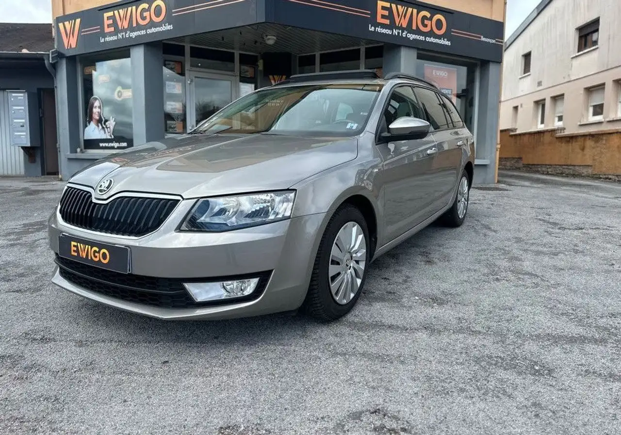 Skoda Octavia 2.0 tdi 150ch scr edition 4x2 1er main