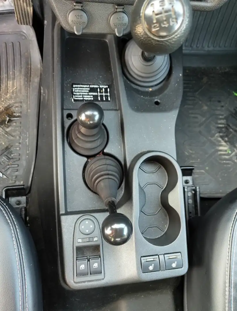 Lada Niva Urban 4x4 - 1