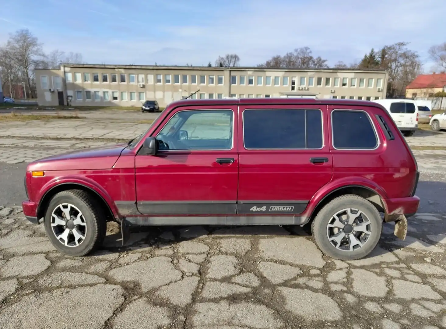 Lada Niva Urban 4x4 - 2