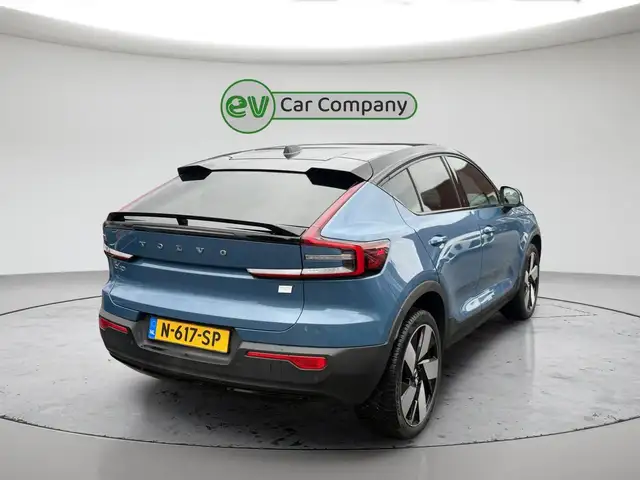 Volvo C40 view 4
