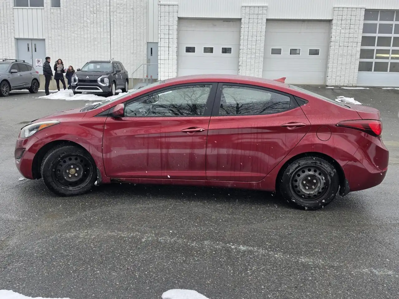 Hyundai ELANTRA снимка Hyundai ELANTRA