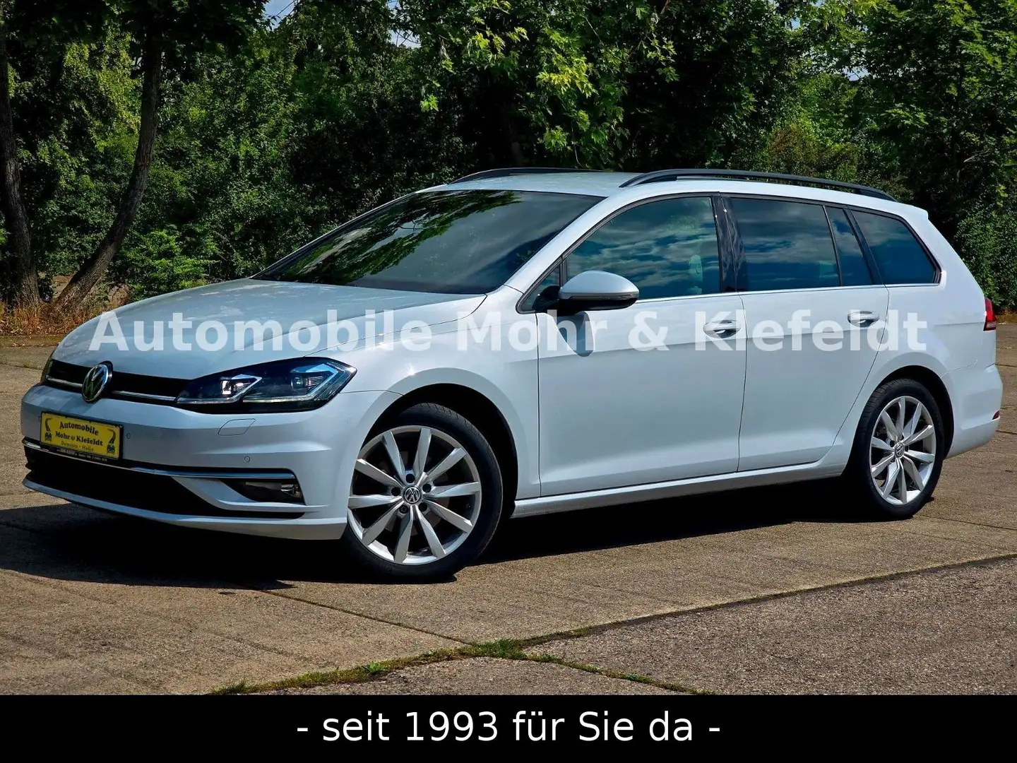 Volkswagen Golf VII Variant Highline*AHZV*STHZ*LHZ*SHZ*NAVI Silber - 1
