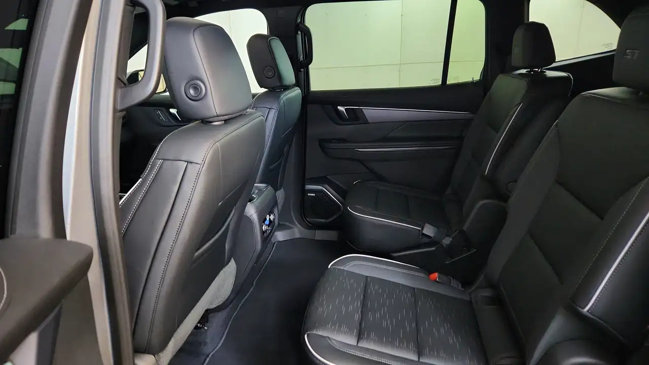 Buick Enclave снимка Buick Enclave