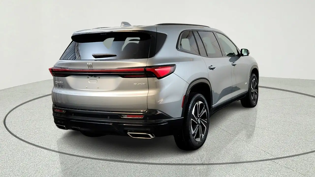 Buick Enclave снимка Buick Enclave