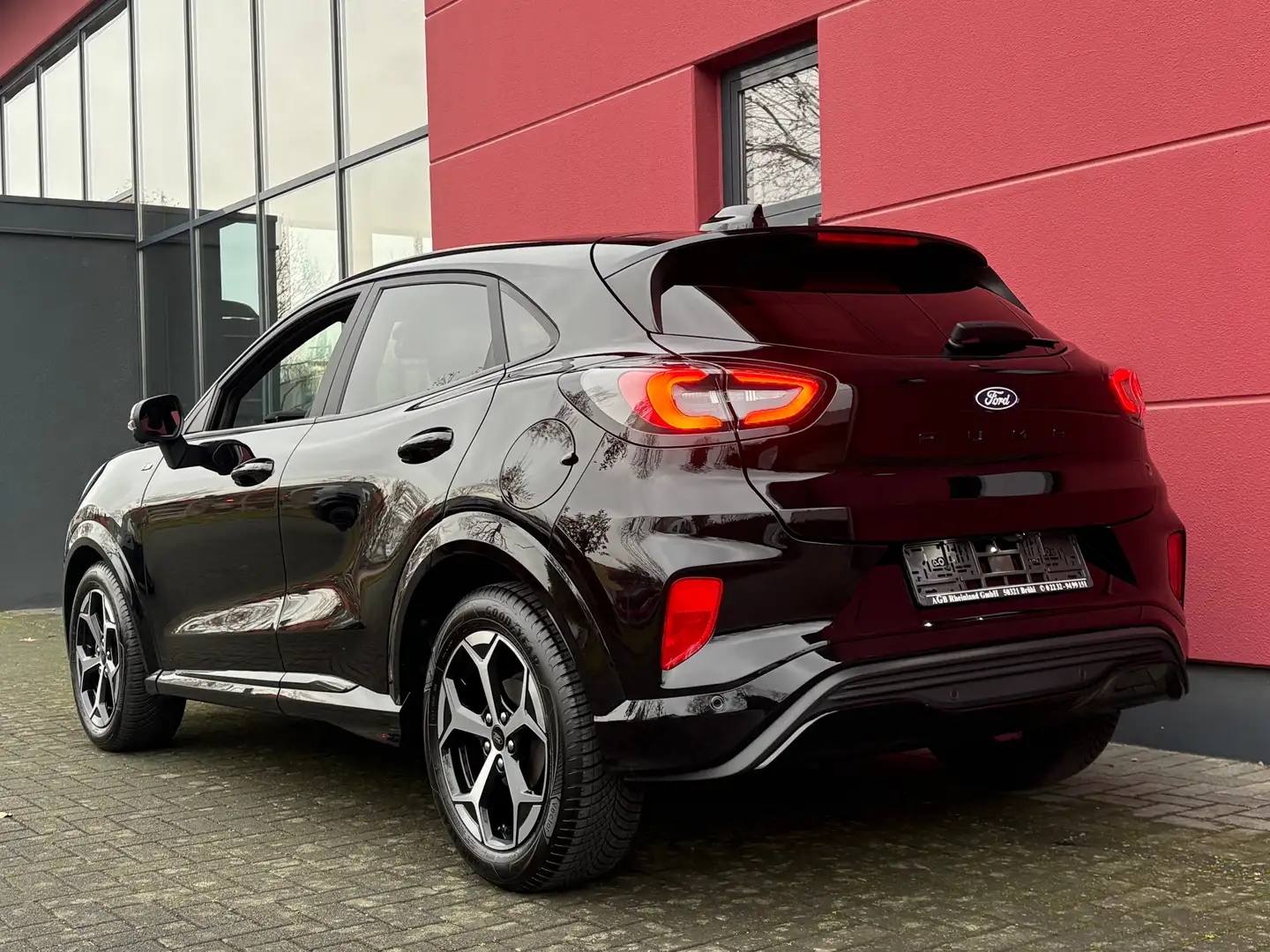 Ford Puma HYBRID AUT. FACELIFT 155PS ST-LINE GLASDACH 1-HAND Noir - 2