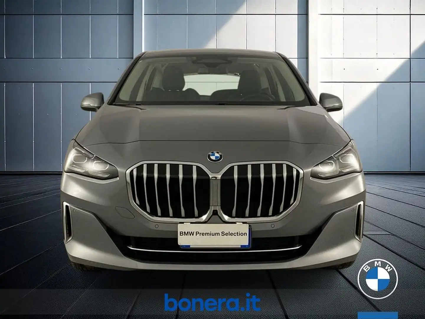 BMW 223 223i Active Tourer mhev 48V Luxury auto Grijs - 2