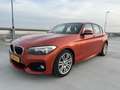 BMW 118 i Cent High Exe Oranje - thumbnail 3