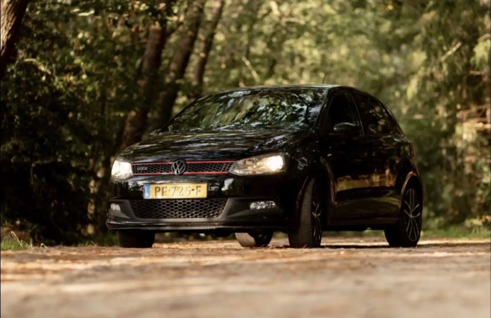 Volkswagen Polo 1.4 TSI GTI Zwart - 1