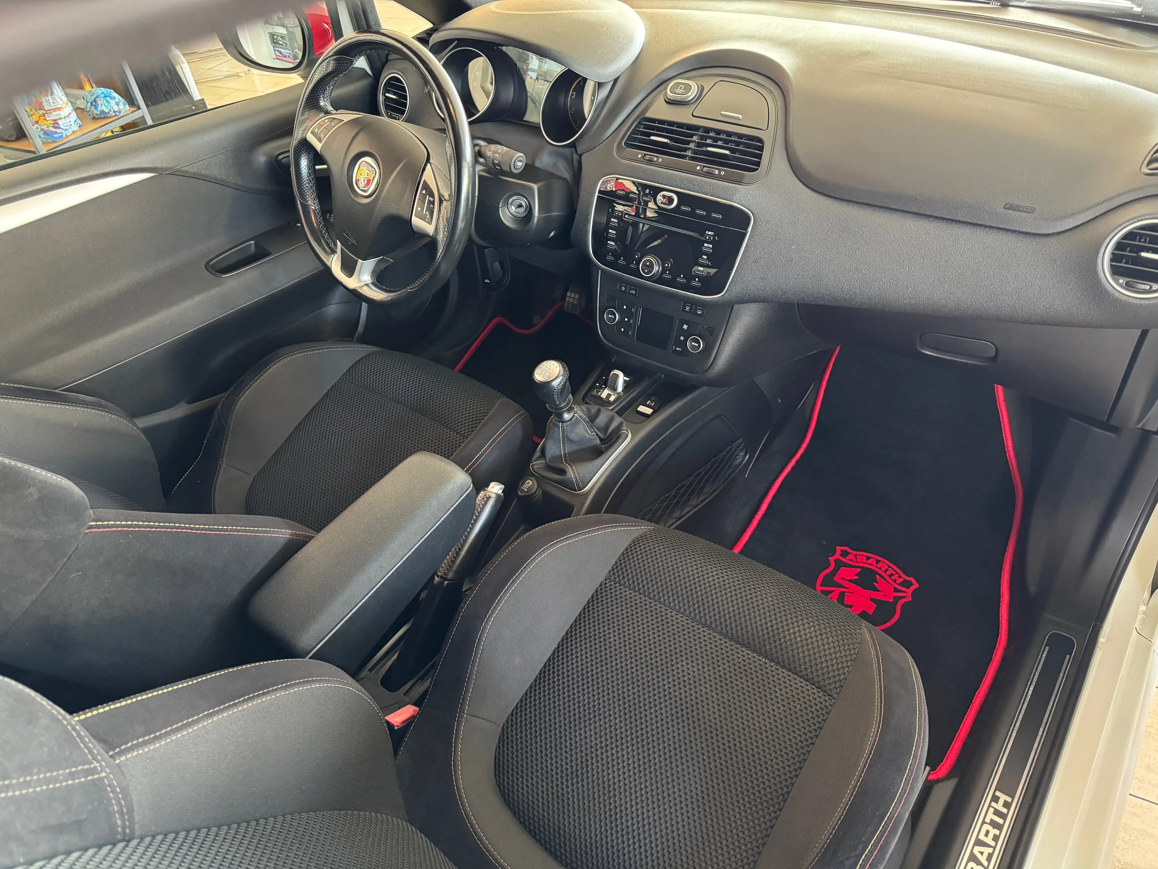 Abarth Punto EVO Basis — photo 11