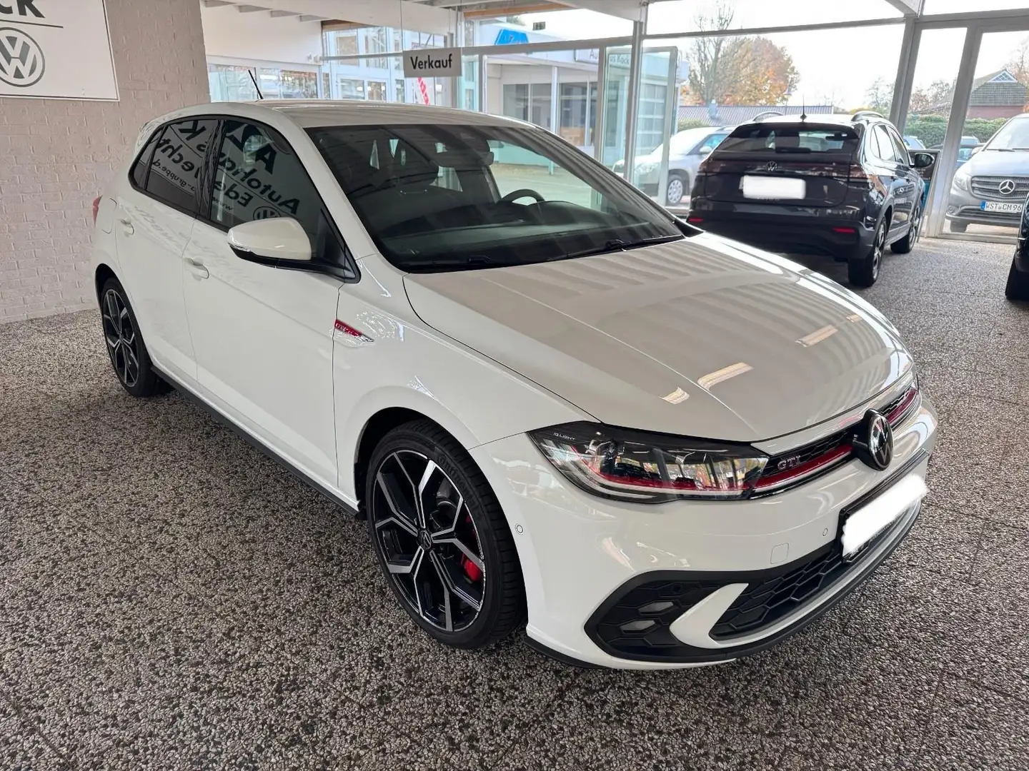 Volkswagen Polo GTI Polo 2.0 tsi GTI dsg Bílá - 2