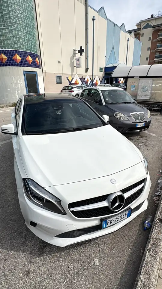 Mercedes-Benz A 180