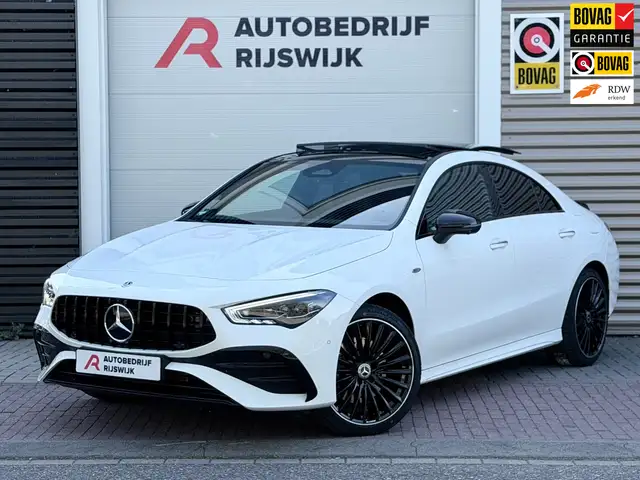 Mercedes-Benz CLA 250 e Edition AMG Line 45s Pano/360/Sfeer