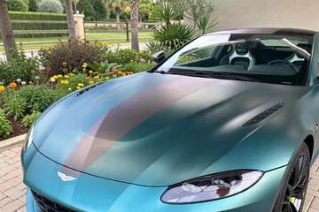 V12 S