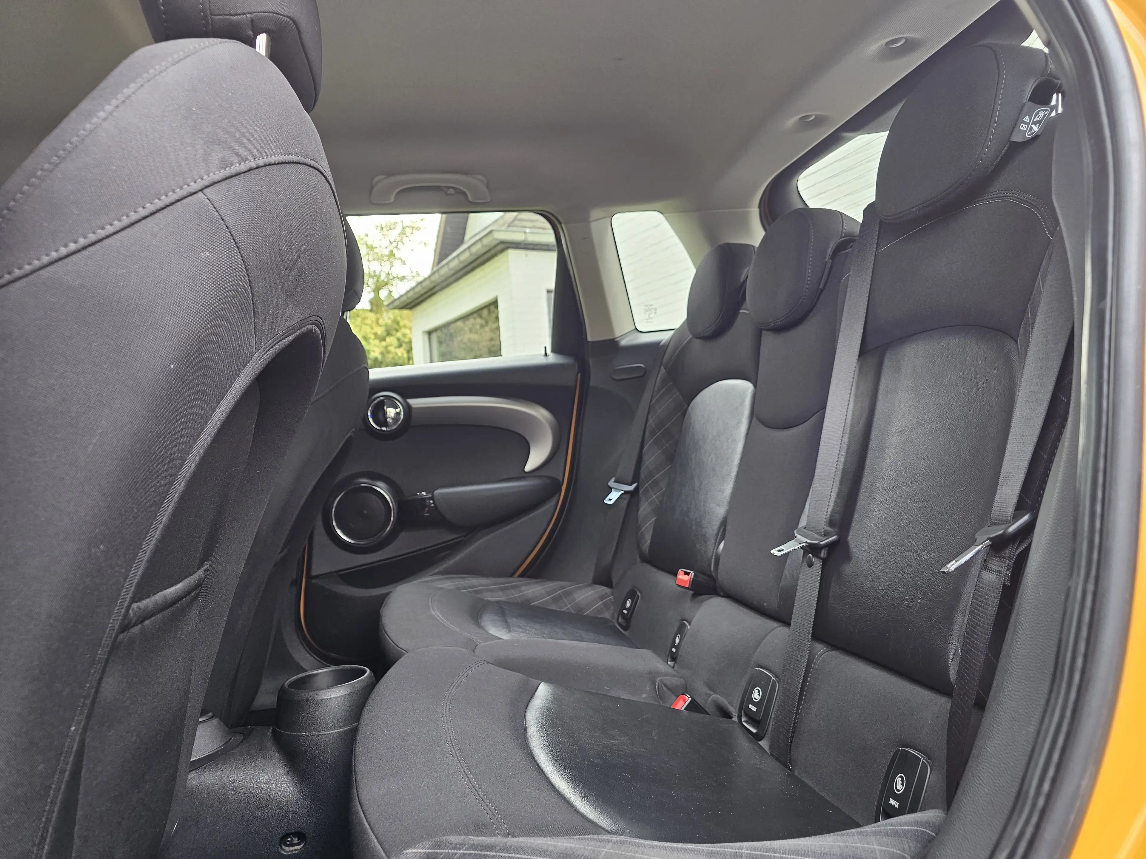 MINI Cooper D 1.5 D* 1 MAIN * EURO 6b * XÉNON+CUIR+NAVI+...* — photo 7