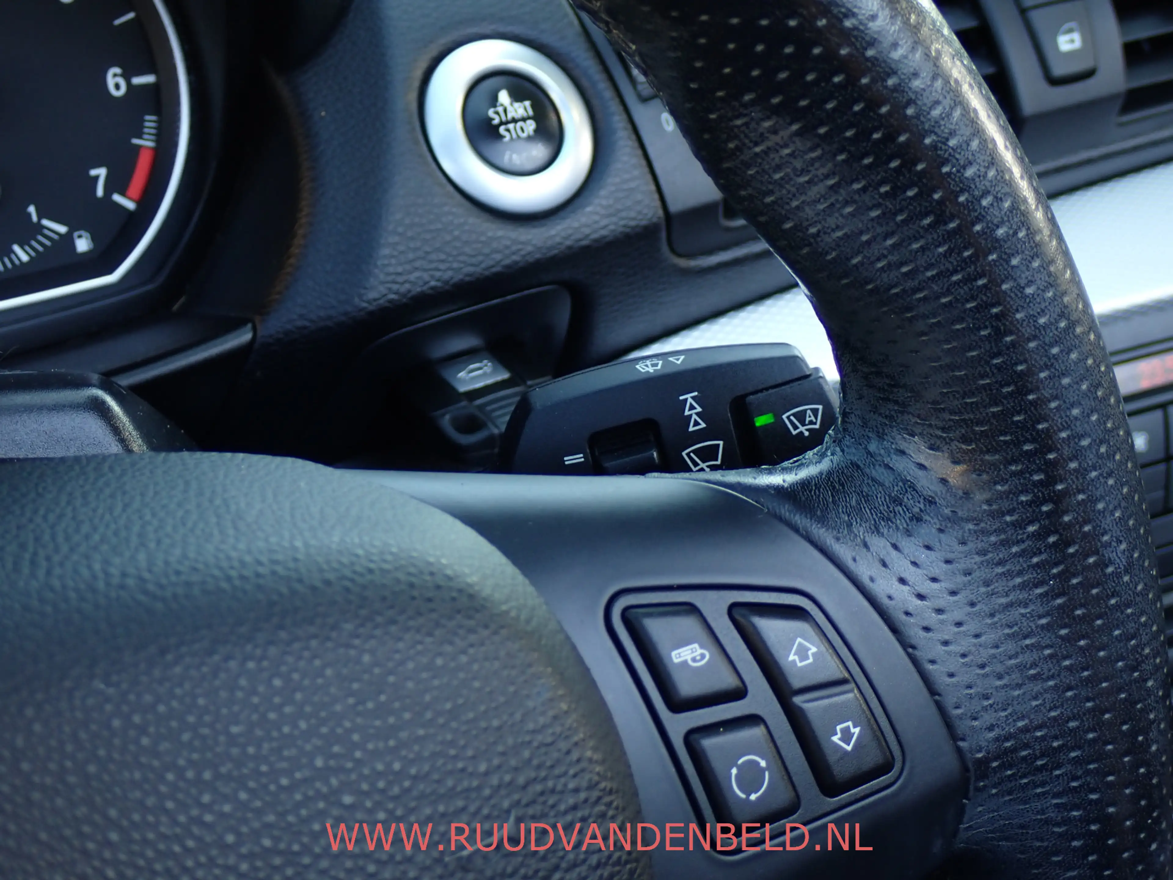 BMW 118 1-serie Cabrio 118i M-Pakket LEDER / STOELVERWARMI — photo 31