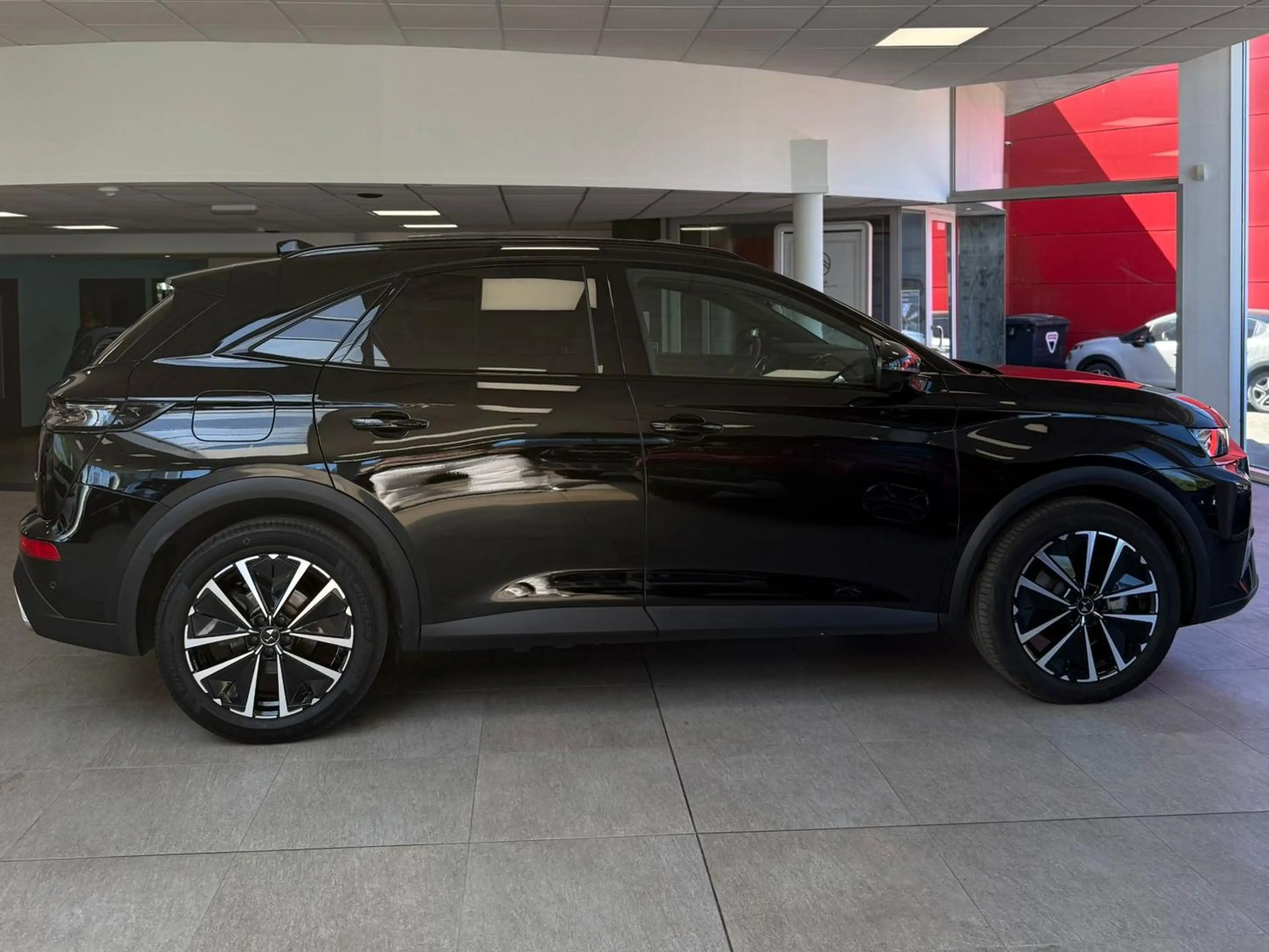 DS Automobiles DS 7 DS 7 PHEV 1.6 225 Etoile — photo 3