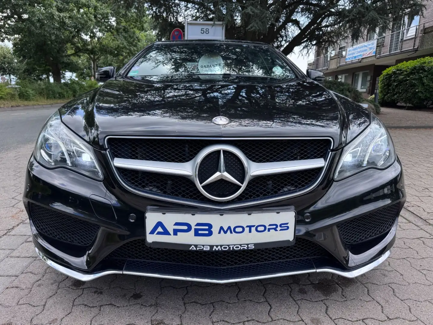 Mercedes-Benz E 200 E200 CABRIO AMG LED NAVI LEDER AIRSCARF SCHECKH. Negro - 2