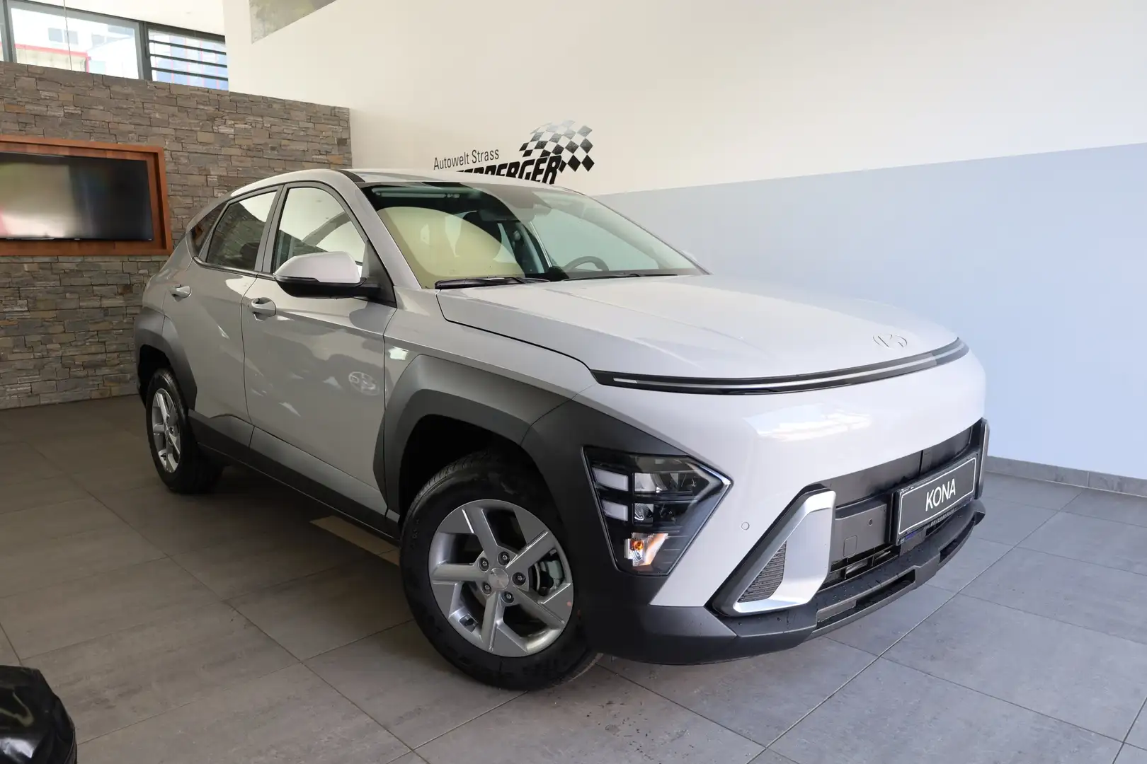 Hyundai KONA SX2 Smart Line 1.0 TGDI 2WD Grau - 1