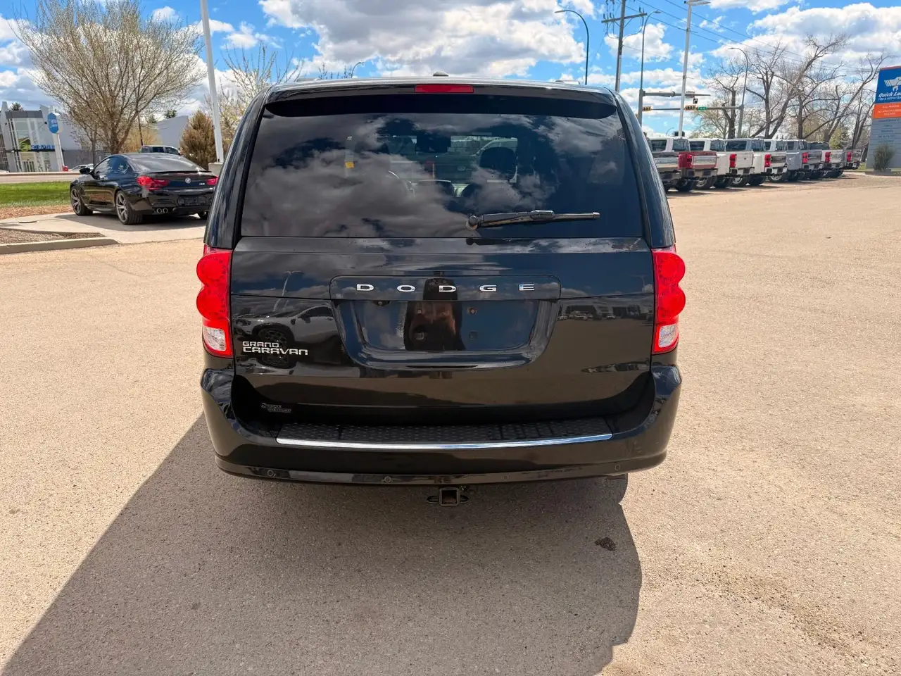 Dodge Grand Caravan снимка Dodge Grand Caravan