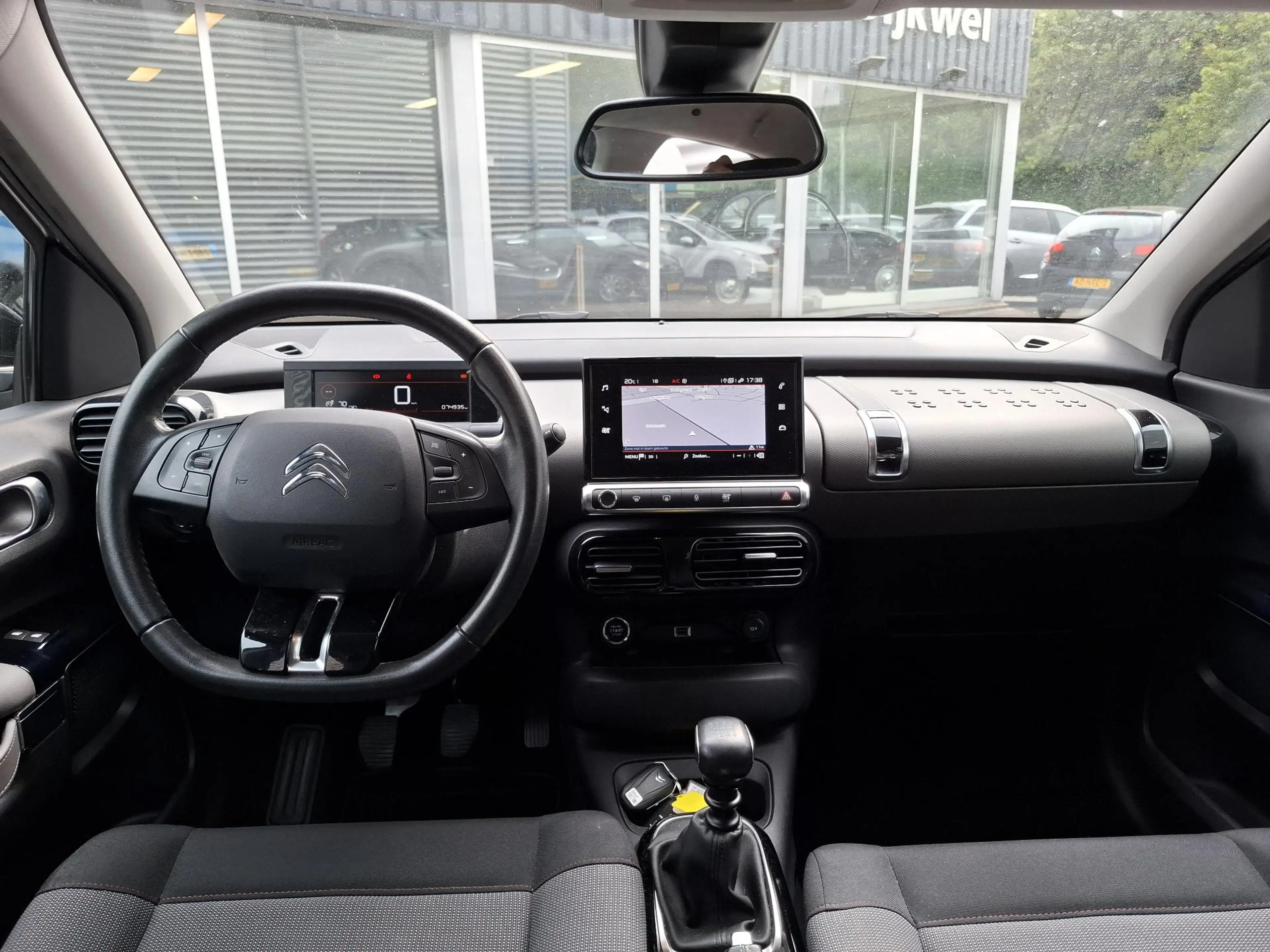 Citroen C4 Cactus 1.2 110 Shine Nav/Clim/Cam — photo 7