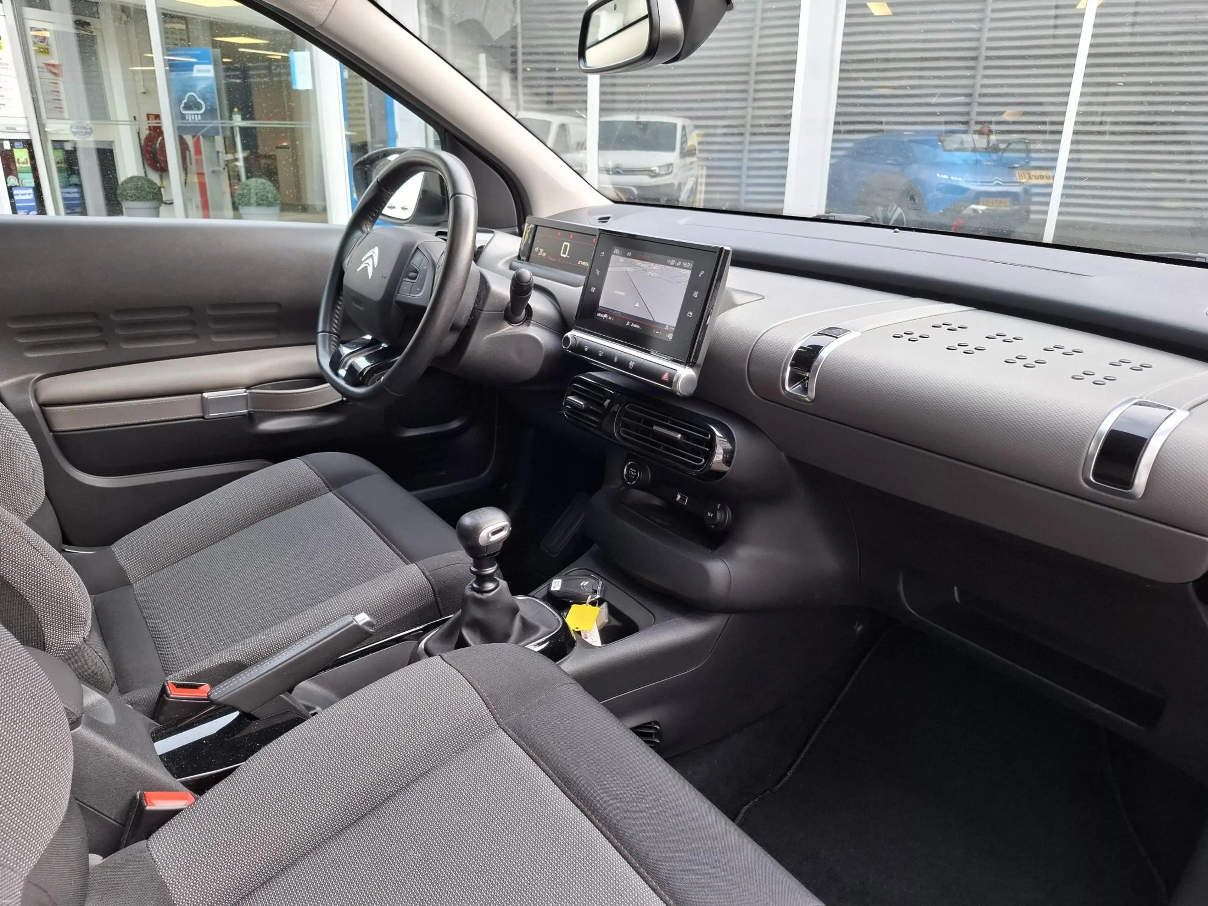 Citroen C4 Cactus 1.2 110 Shine Nav/Clim/Cam — photo 6