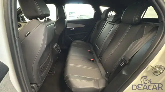 Peugeot 3008 view 12