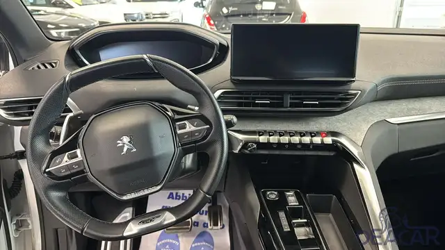 Peugeot 3008 view 14