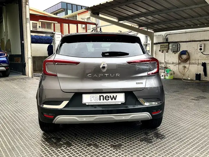 Renault Captur 2023, foto 12