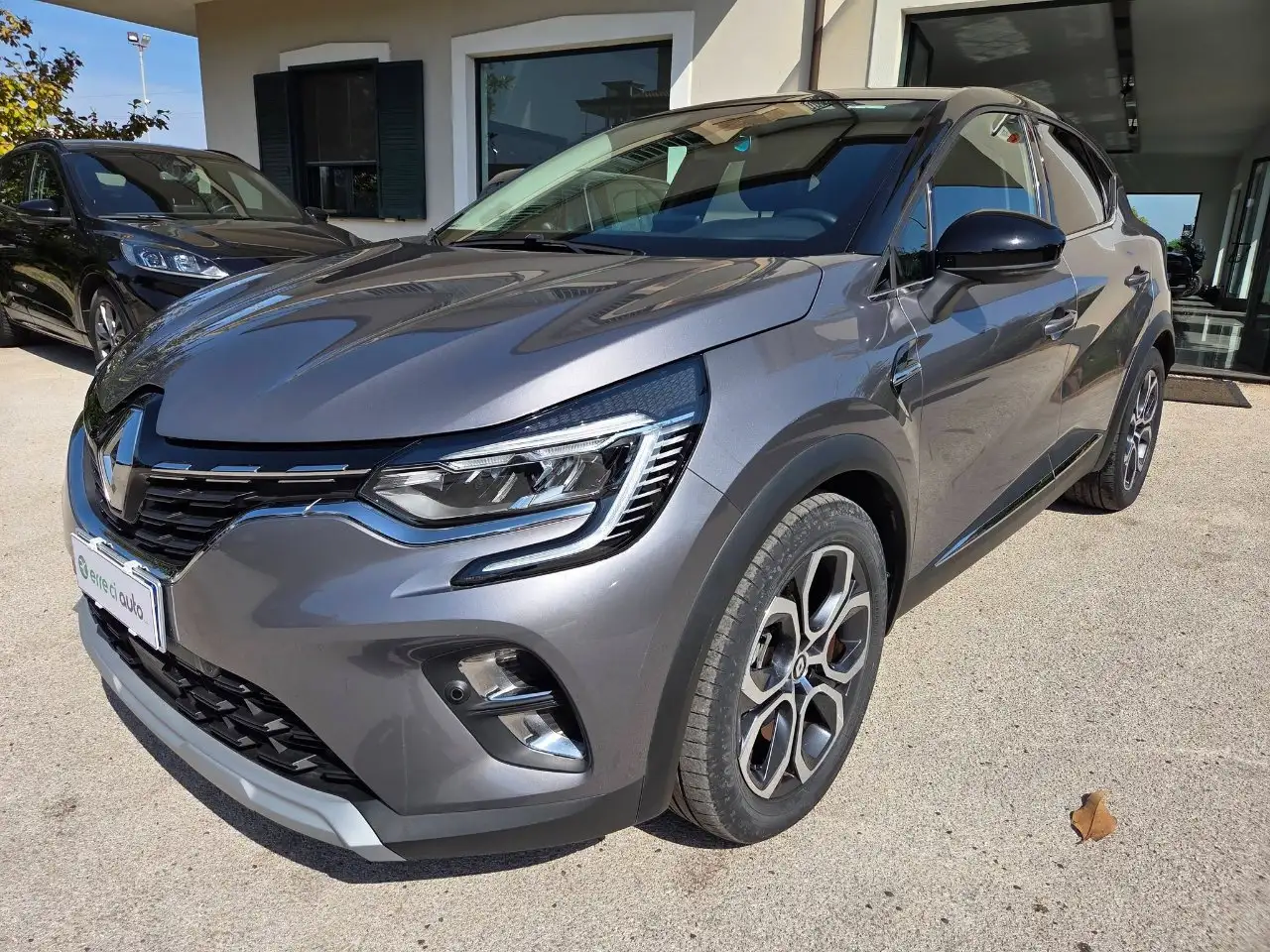 Renault Captur 1.6 E-Tech full hybrid Techno 145cv auto