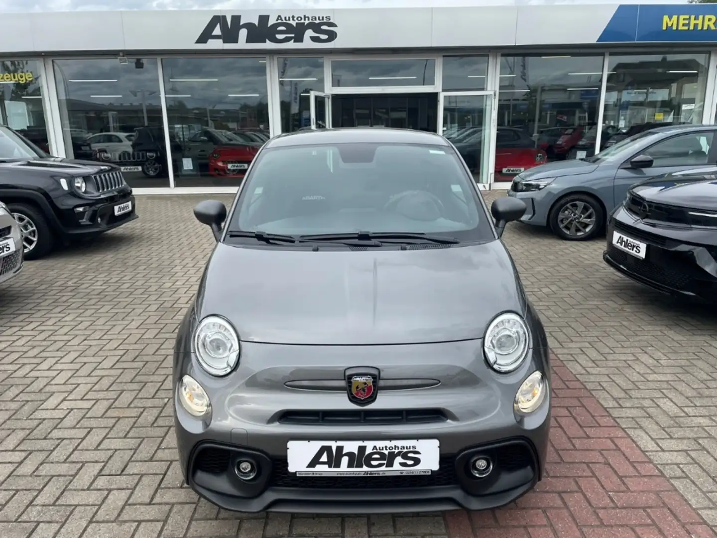Abarth 595 Competizione +AUTOMATIK+NAVI+BEATS+XENON+ALLWETTER+PDC+ Grau - 2