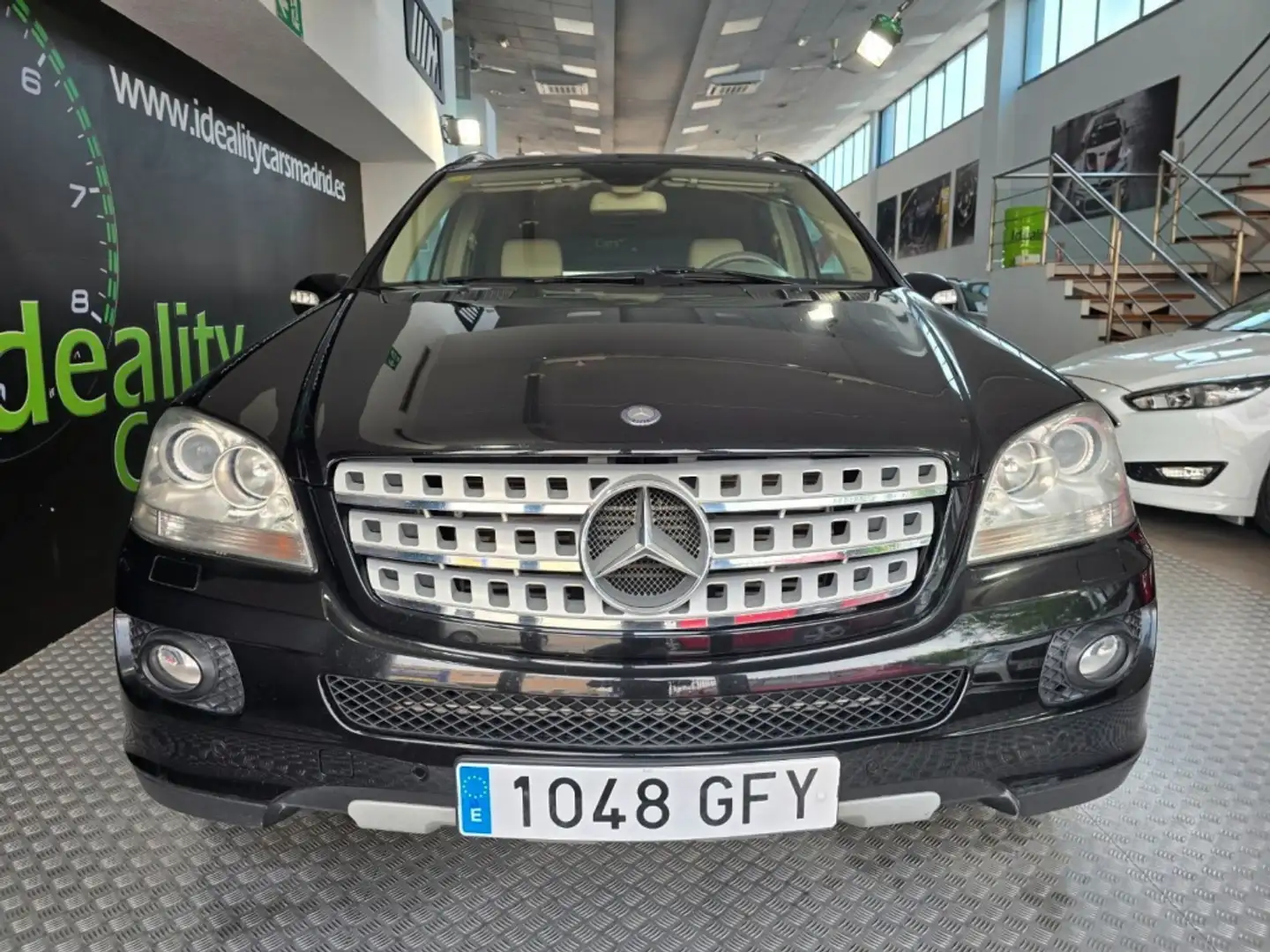 Mercedes-Benz ML 320 320CDI Aut. Nero - 2