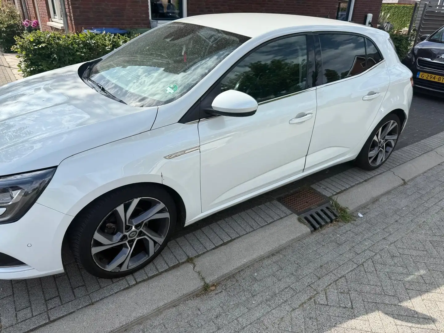 Renault Megane 1.2 TCe Limited Wit - 1