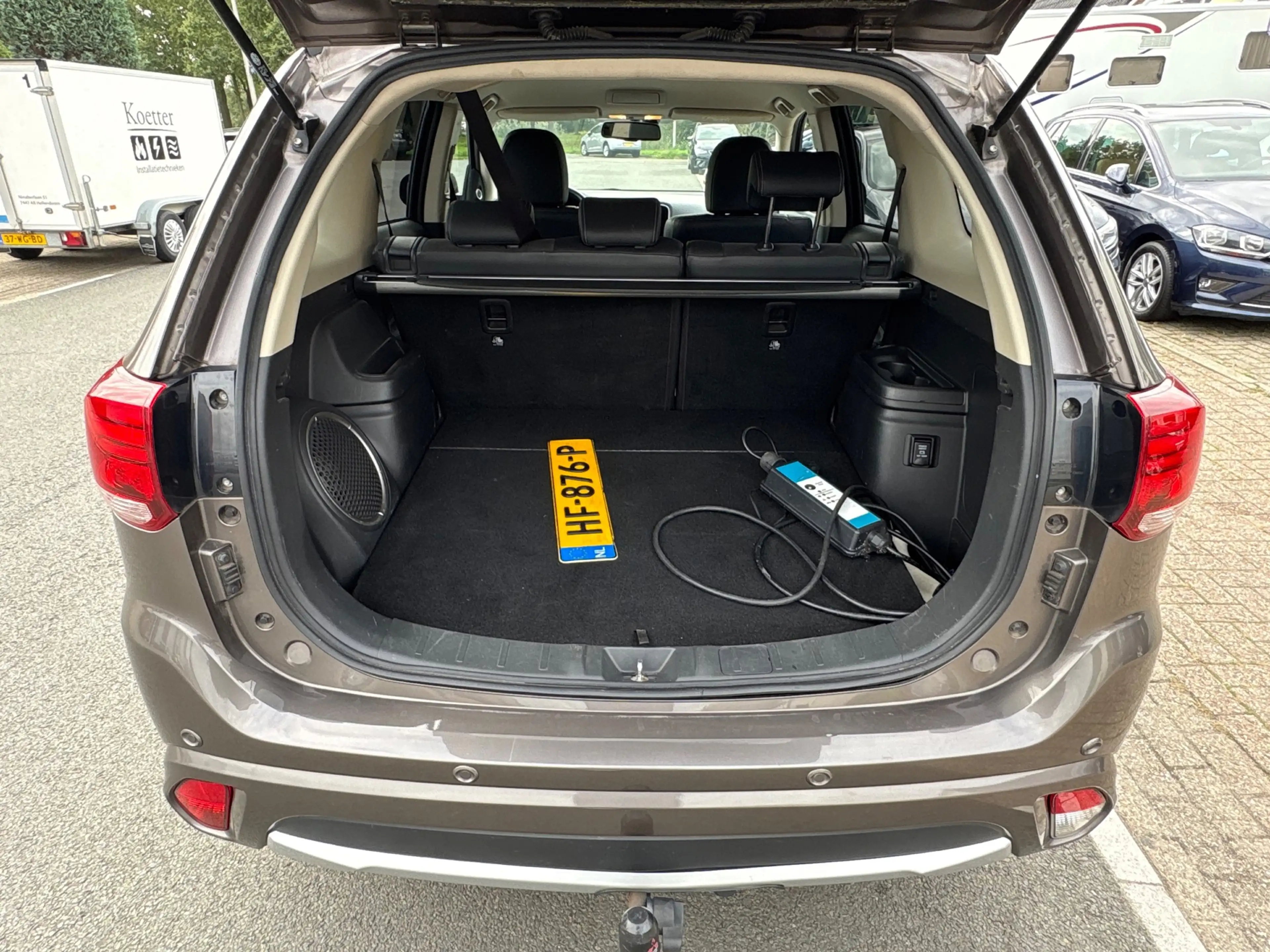 Mitsubishi Outlander 2.0 PHEV Executive Edition — photo 27