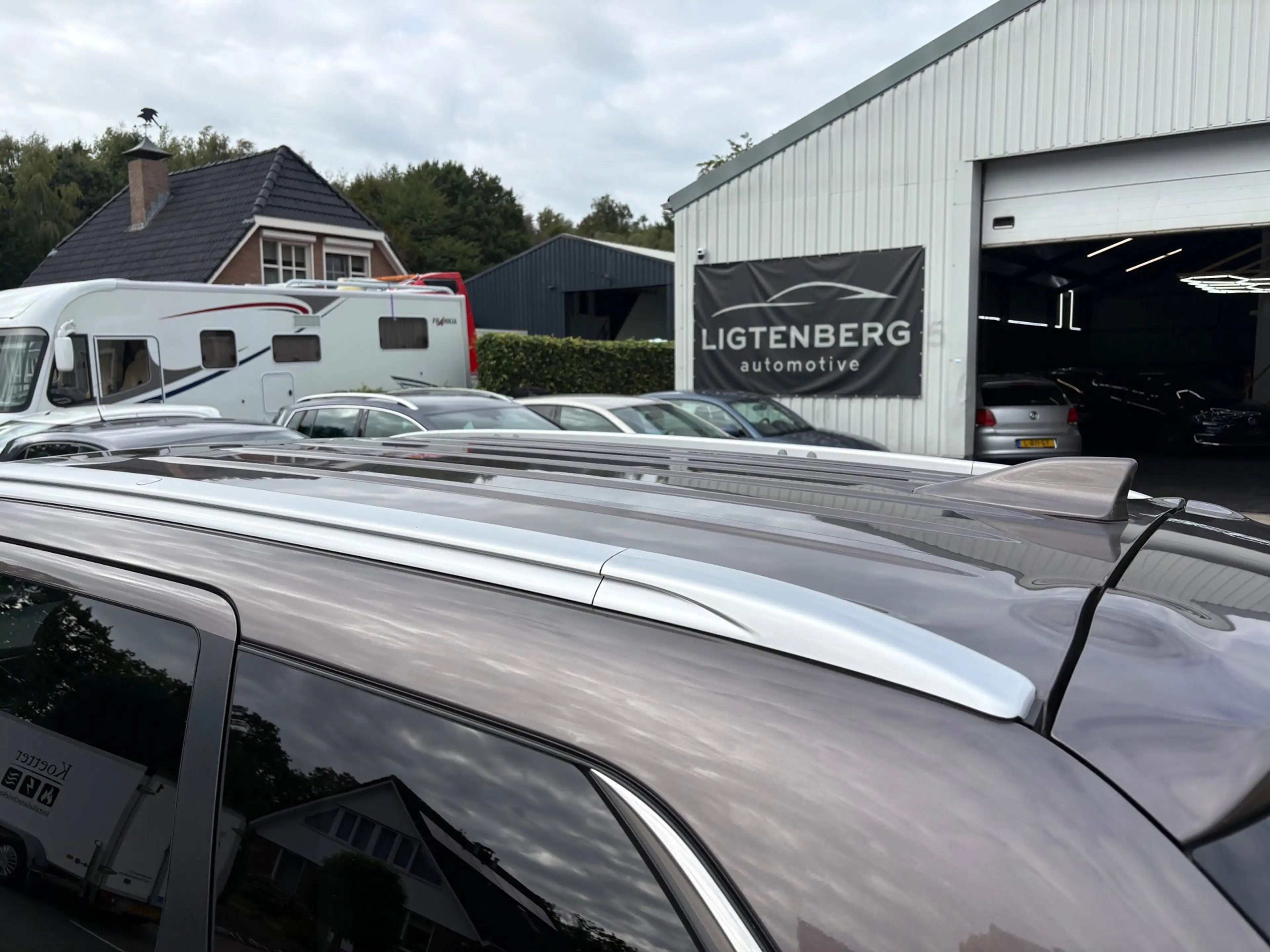 Mitsubishi Outlander 2.0 PHEV Executive Edition — photo 13