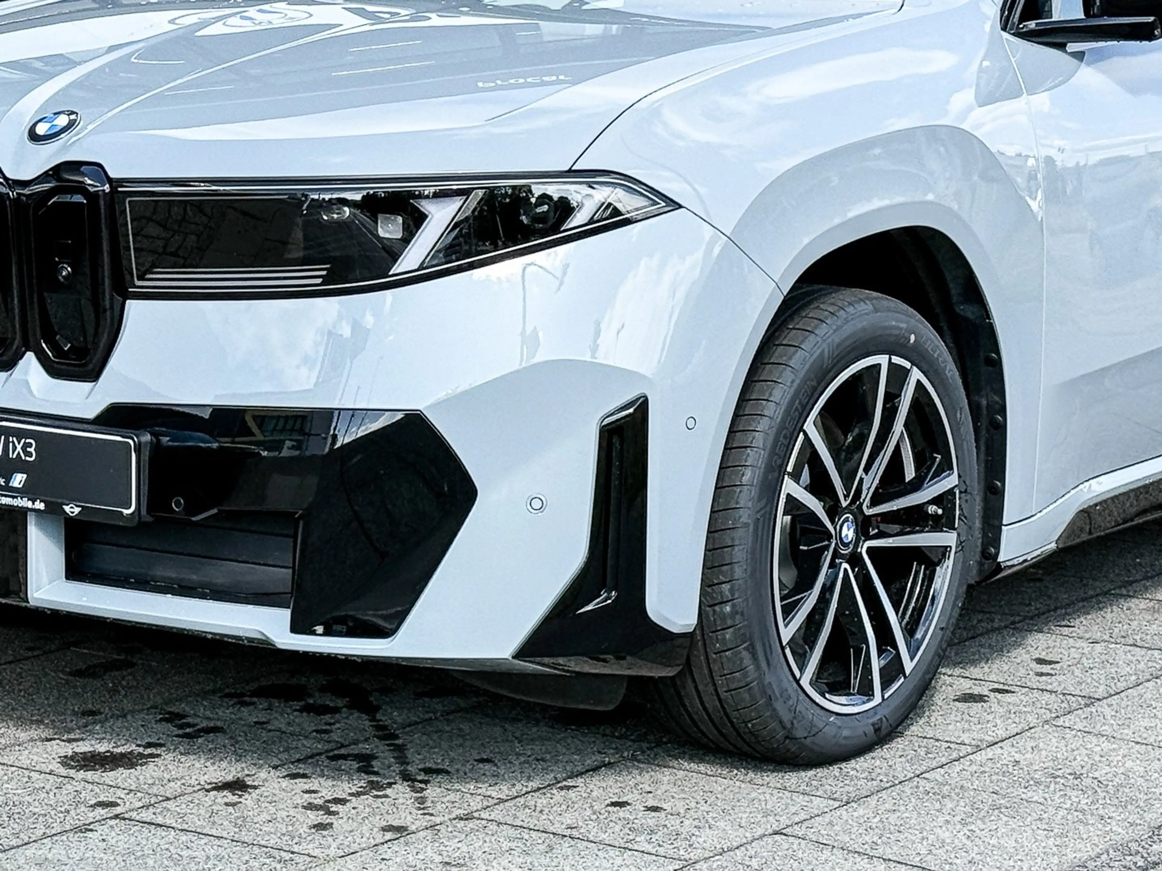 BMW iX3 40 SOFORT VERFÜGBAR * M Sportpaket Pro * AC-Laden — photo 3